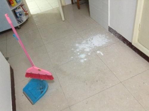 房屋漏水财产损害赔偿纠纷典型案例