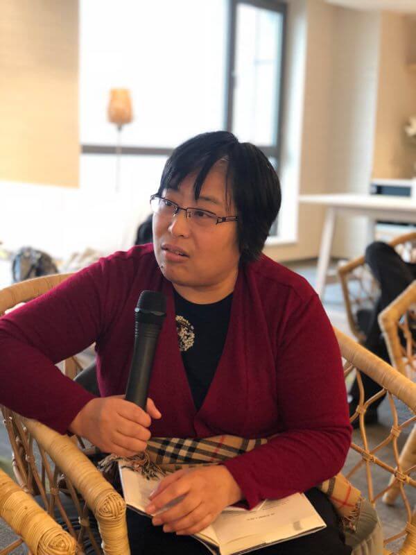 腹有诗书气自华,泽大欢乐读书趴