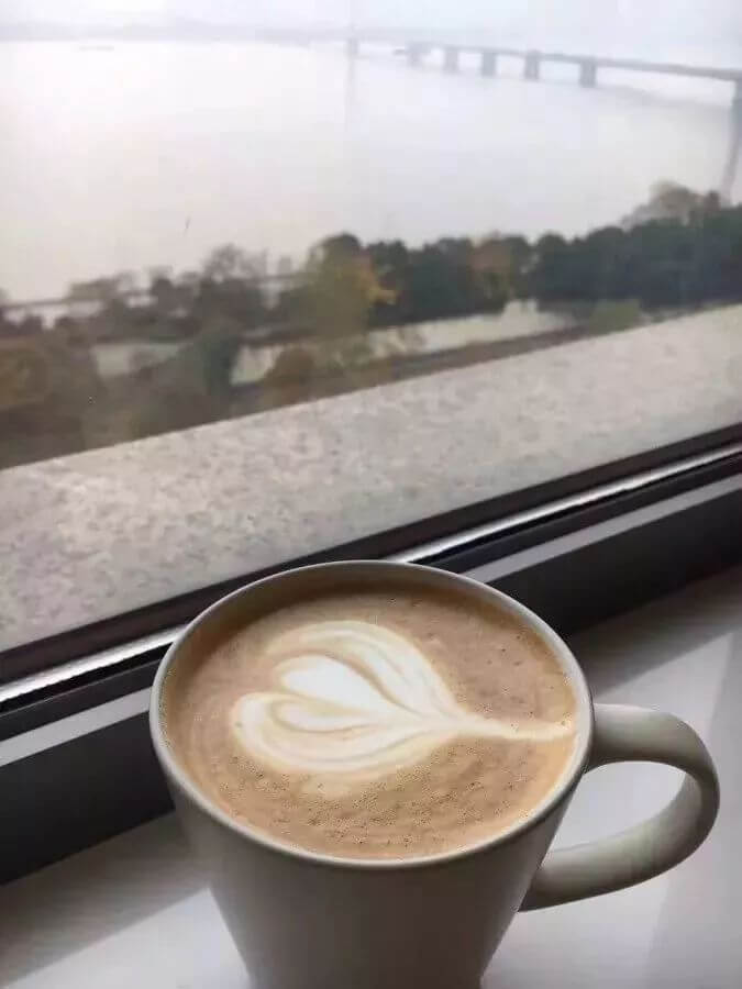 【泽大咖啡】咖啡香味，与江依偎