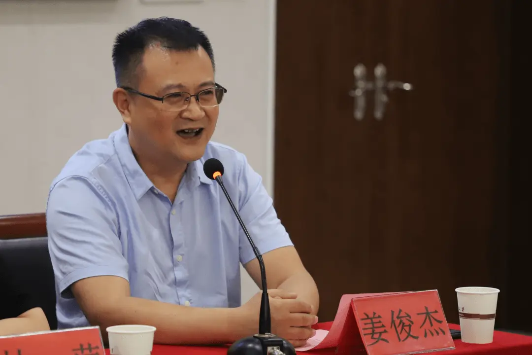绍兴市越城区青年律师法律素能提升培训班在浙江大学顺利开班