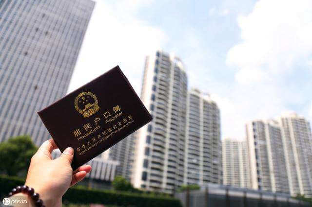 上虞教体局关于“户房一致”和“三年一户”政策的解答