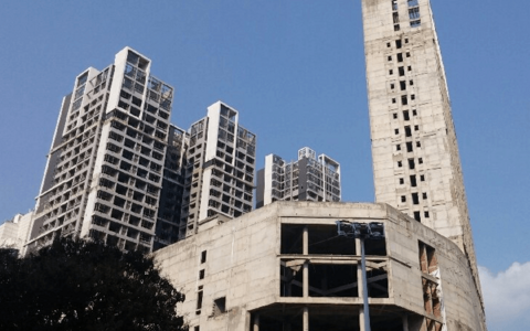 最高法判例：烂尾楼的风险不应全由购房者承担